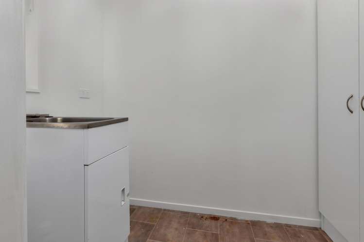 44 Peter Snell Road Ruakākā_12