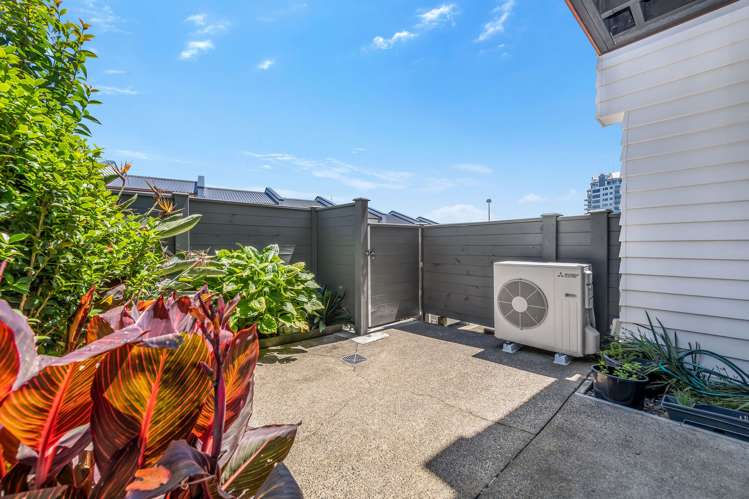 84/3 Burton Street Grafton_11