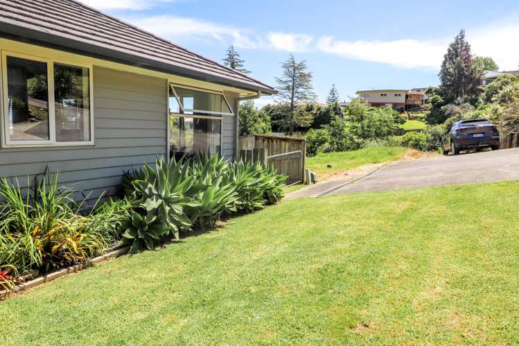 128 Korokoro Crescent Thames_19