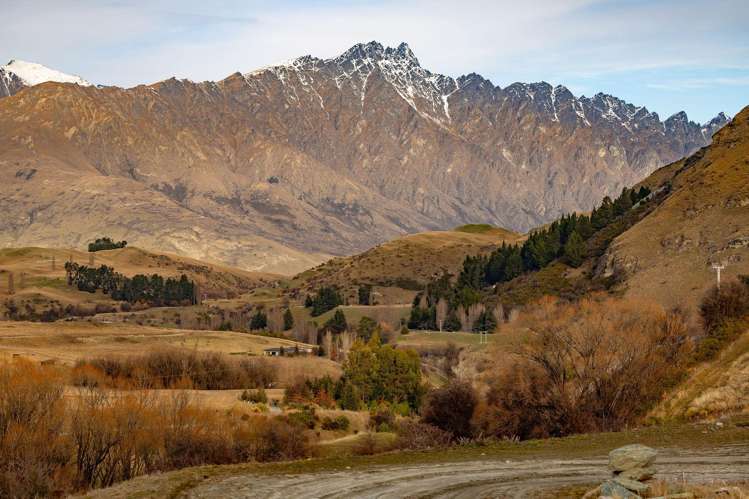 Lots 2 and 5, The Paddock, Littles Road Dalefield/Wakatipu Basin_13