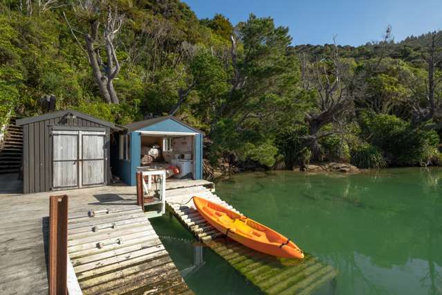 2 and 11 Bay of Many Coves Marlborough Sounds_3