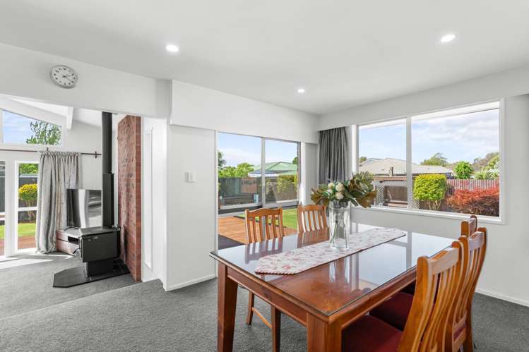 11a Wyatt Place Russley_9