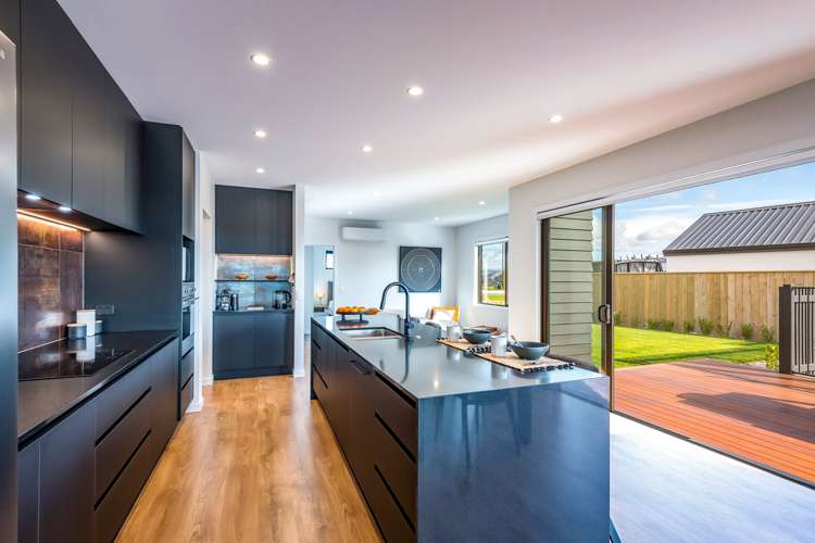 70 Katania Heights Brightwater_10