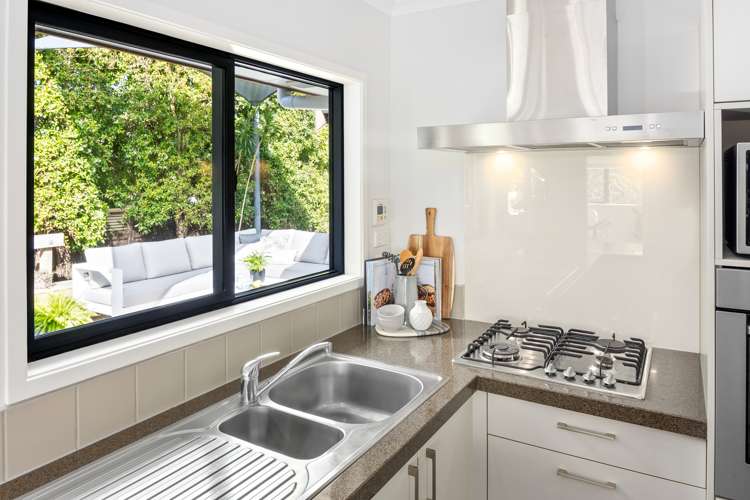 33 Mural Place Greenhithe_12