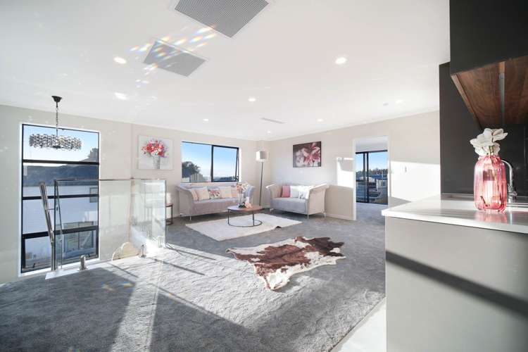 7 Uru Drive Flat Bush_10