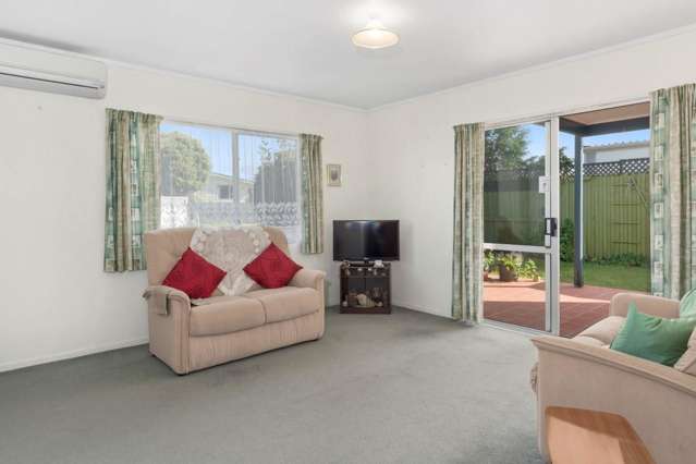 5a Gobray Crescent Mount Maunganui_1