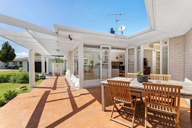 33 Covil Avenue Te Atatu South_1