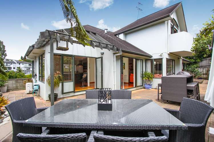 27 John Rymer Place Kohimarama_3