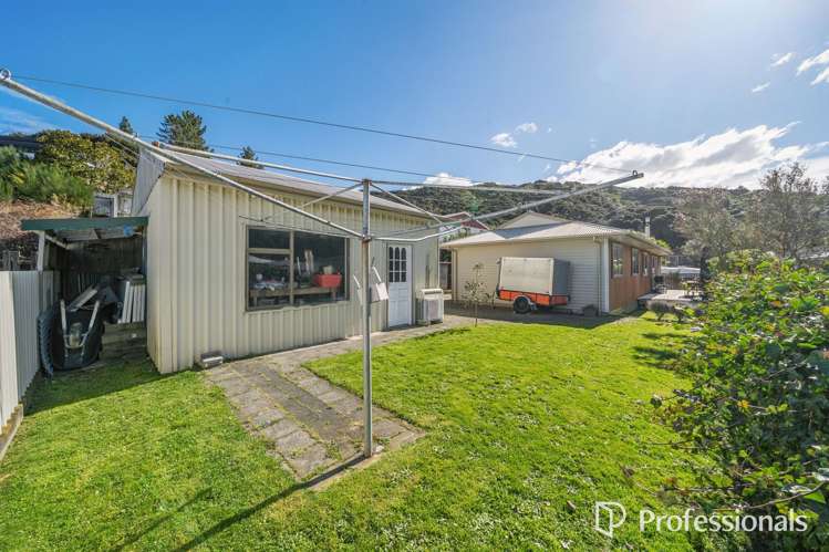 25 Kendal Grove Wainuiomata_21