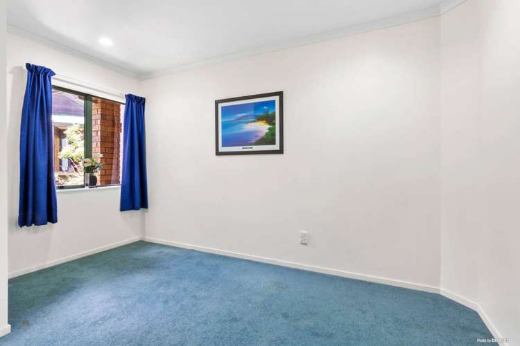 43 Emlyn Place Torbay_11