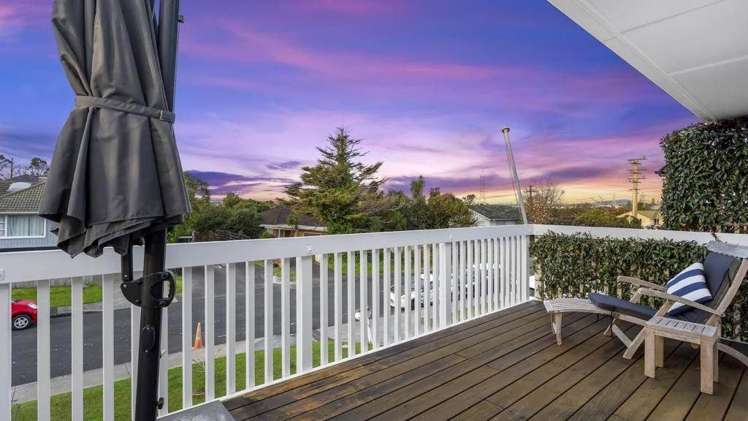 63 Divich Avenue Te Atatu South_12