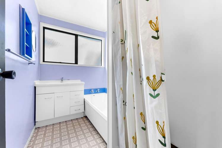 12 Pisces Road Glen Eden_14