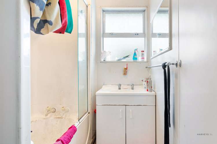 53 Captain Scott Road Glen Eden_8