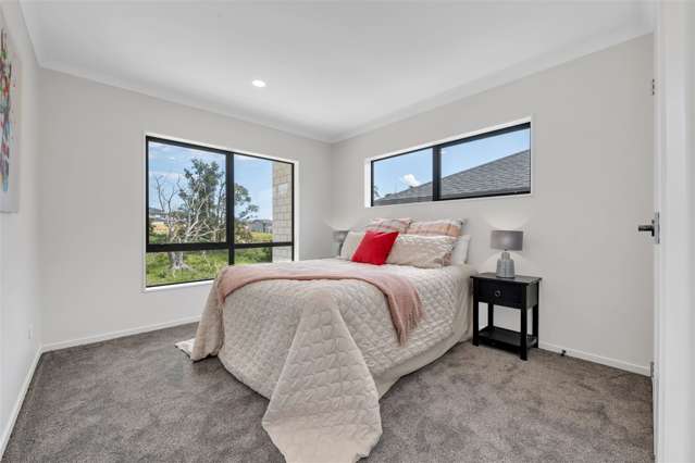 16 Koromeke Street Flat Bush_2