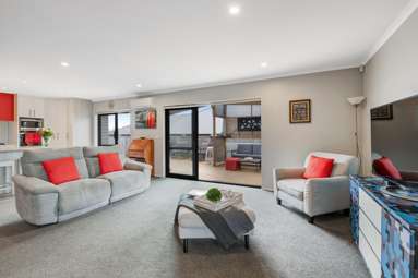 14 Kingfisher Road_4