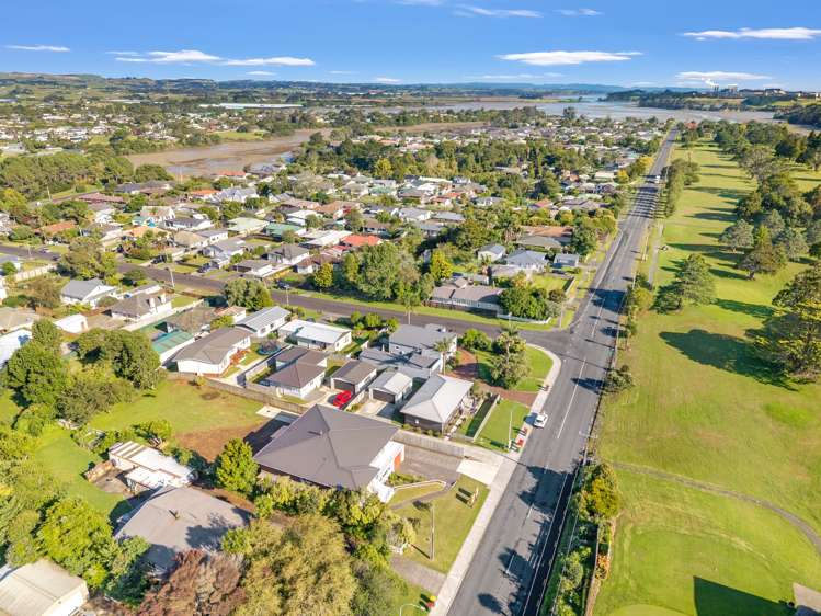 12A Racecourse Road_5