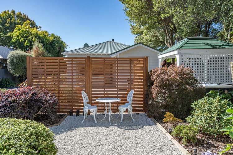 84 Corson Avenue Beckenham_24