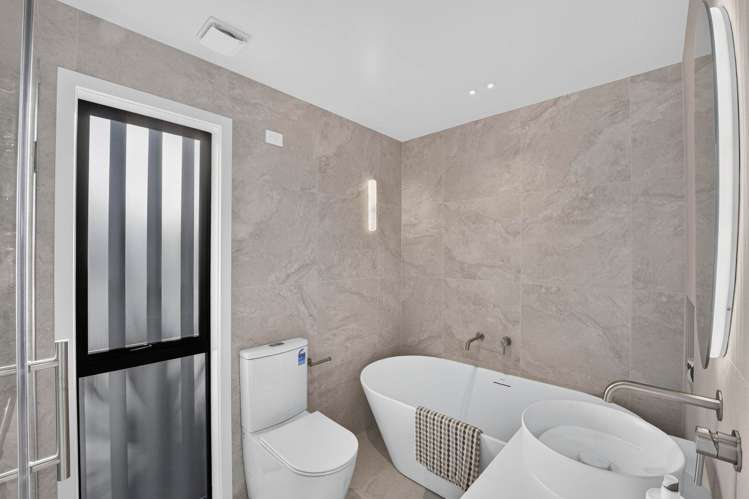 22 Weybridge Crescent Glen Innes_21