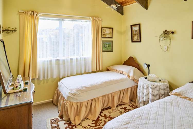 23 Ronald Woolf Place Churton Park_5