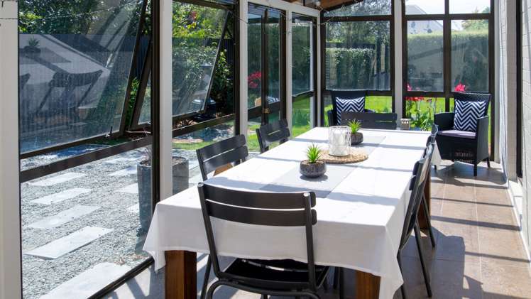 48 Catherwood Avenue Allenton_6