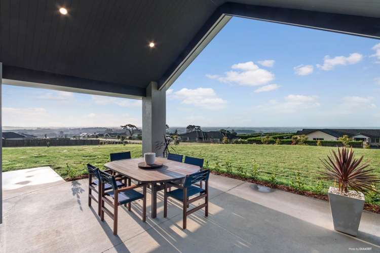 17 Lawrence Carter Drive Bombay_13