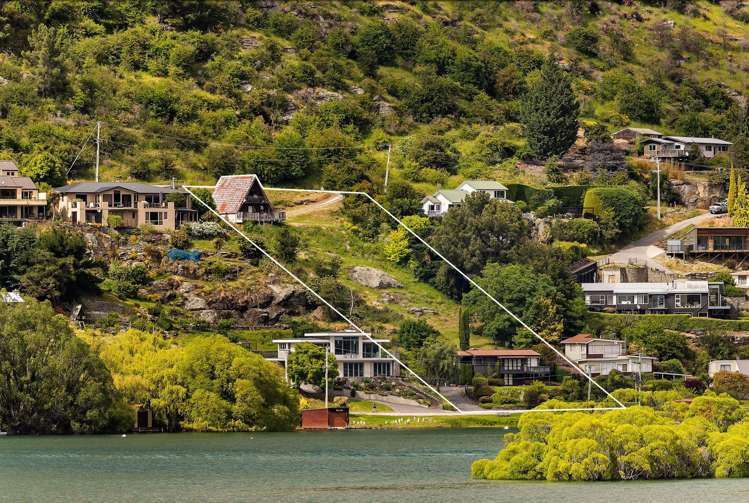 24 Willow Place and 117 Peninsula Road Kelvin Heights_1