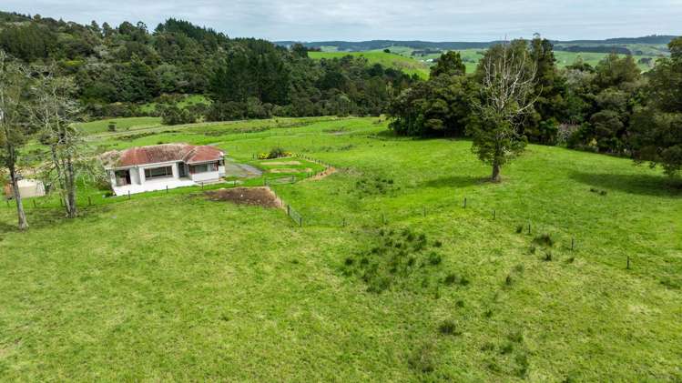 369 Mangakura Road Helensville_27