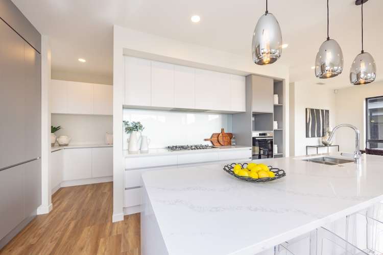 13 Spars Road Wainui_6