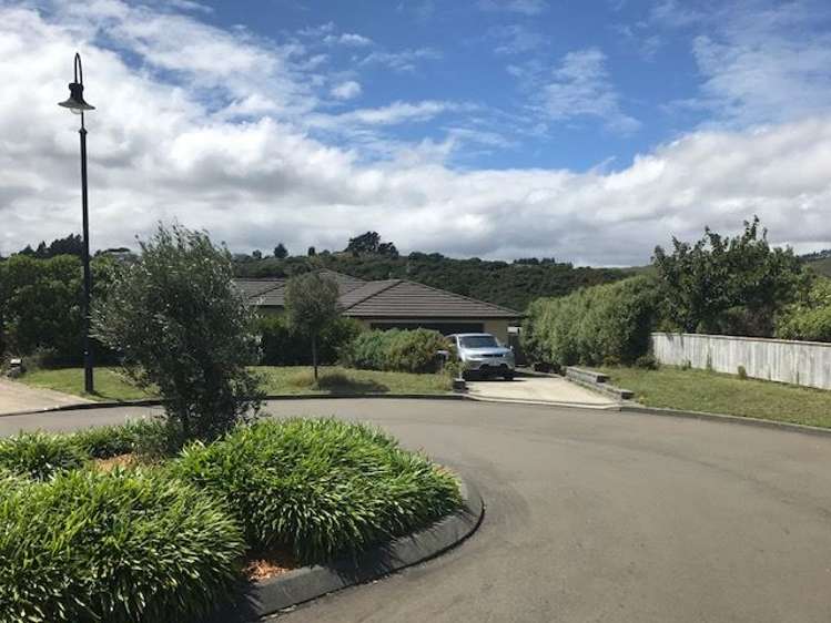 12 Kaweka Close Aotea_10