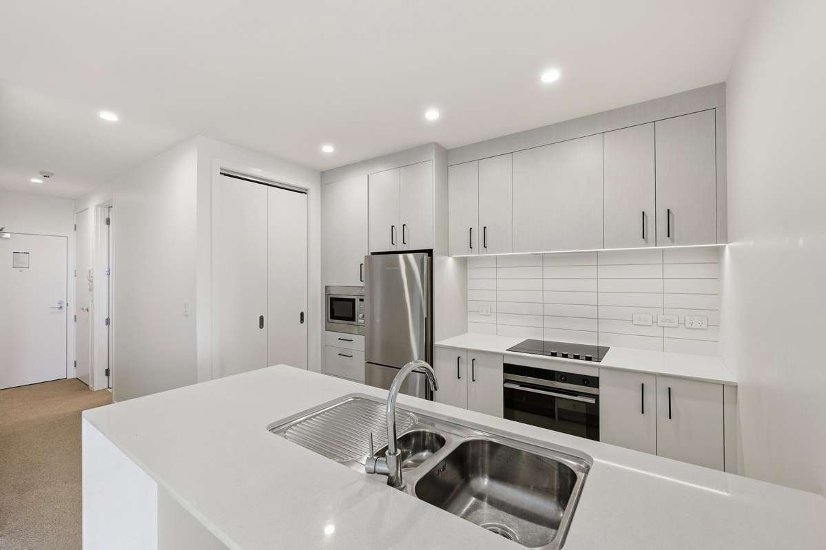 904/8 Waikumete Road_2