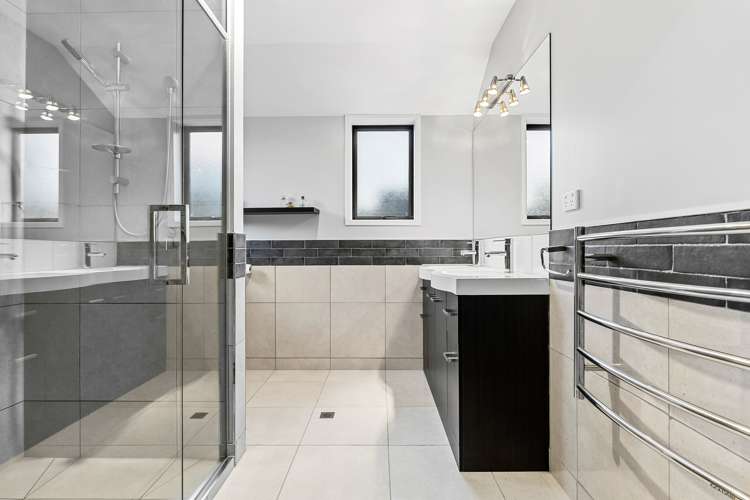 23 Vernon Drive Lincoln_11