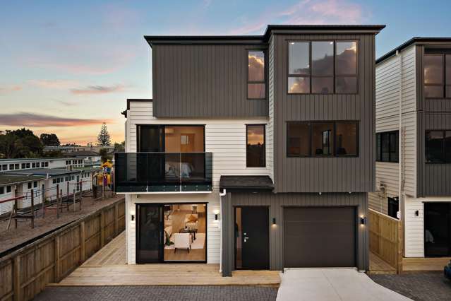 2025-Built and Ready to Move in!