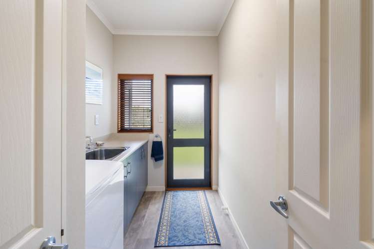 33 Cashmere Drive Fitzherbert_22