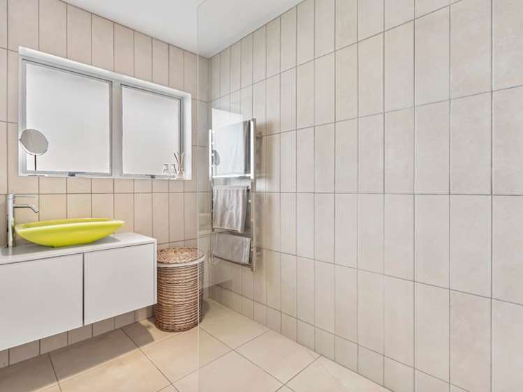 2/130 Barrack Road Mount Wellington_8