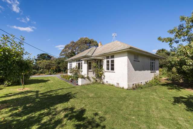 1369 Tangimoana Road Tangimoana_4