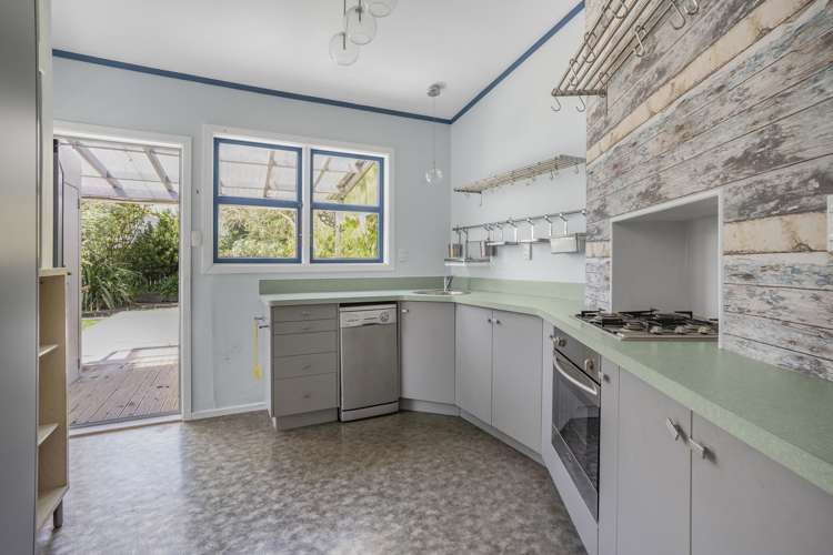 86 Cuba Street Petone_9