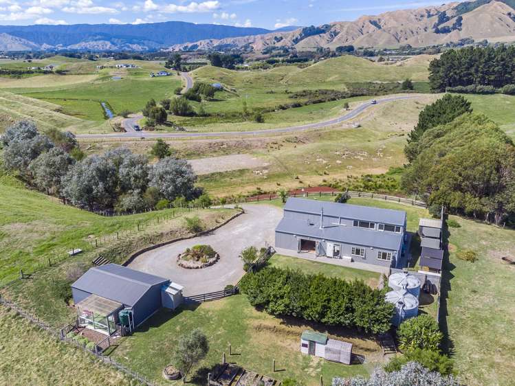 125 Derham Road Te Horo_24