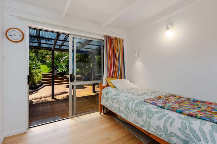 15 Kotanui Avenue Army Bay_12