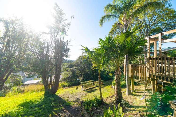 949 East Coast Road Torbay_21