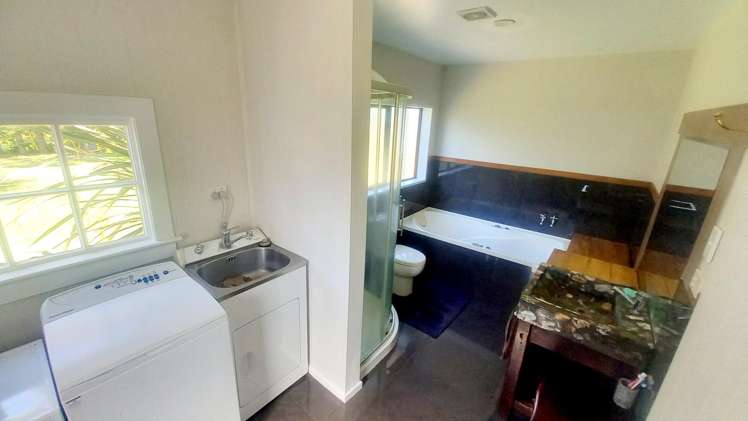 19 and 21 Sneyd Street Tuatapere_13