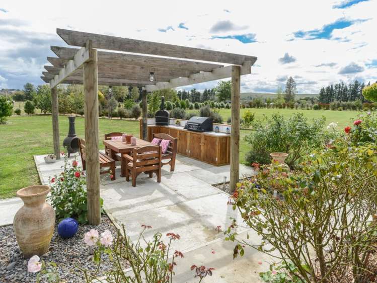 33 Kyle Road Waipukurau and Surrounds_17