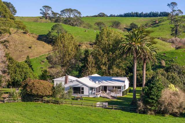 Easy Care Country Estate