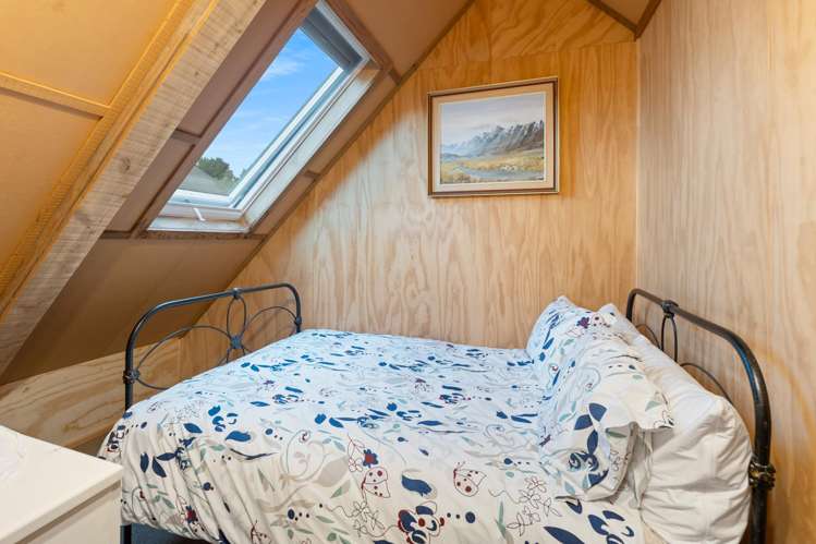147 Settlement Road Te Horo_28