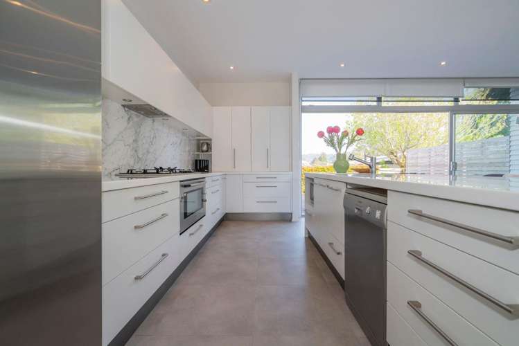 8 Bell Road Pauanui_13