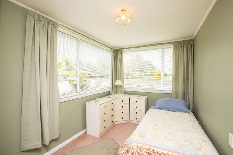 32 Harborough Street Watlington_11