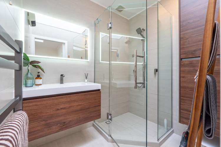 5/11 Hayden Street Freemans Bay_11