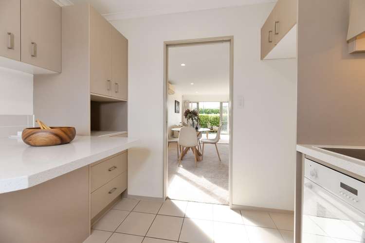 32/1 Piriti Drive Te Atatu Peninsula_9
