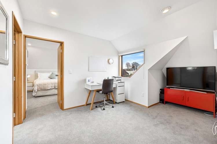 2/6 Chepstow Avenue Fendalton_8