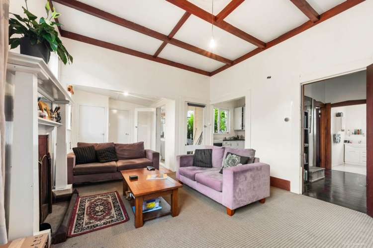 63 Morningside Drive Mount Albert_2