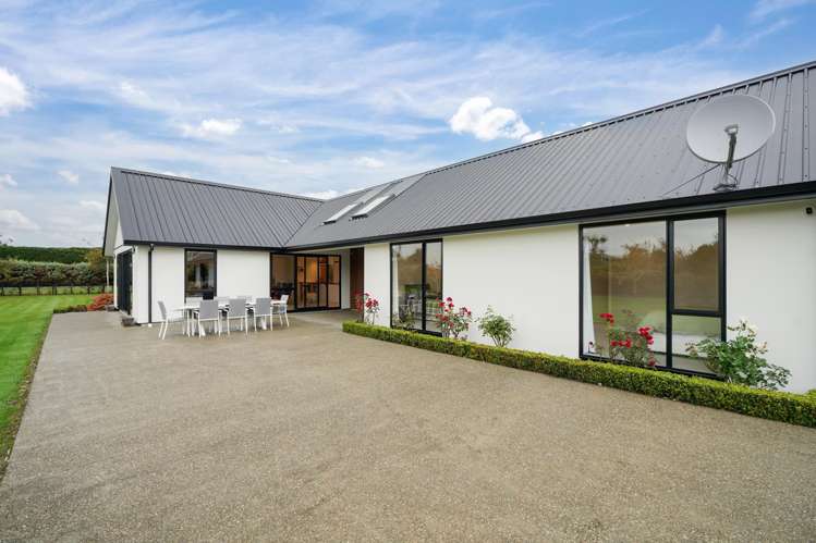 18 Ruru Avenue Otatara_23